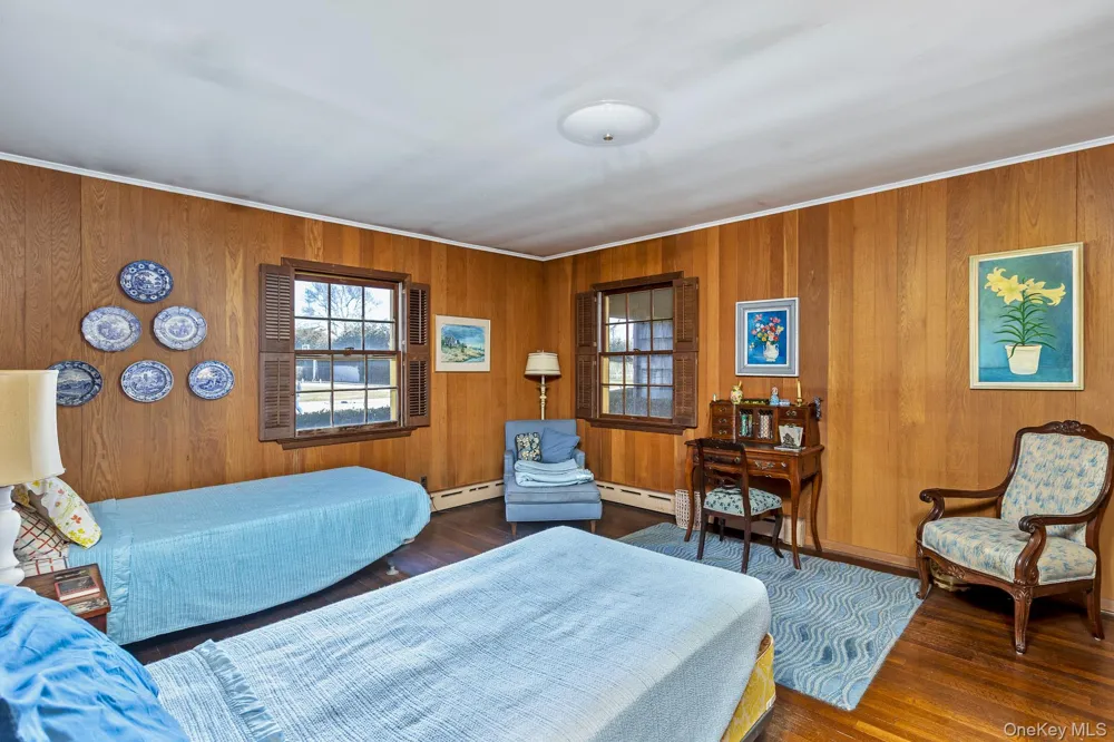 43 Halsey Road Remsenburg, NY 11960