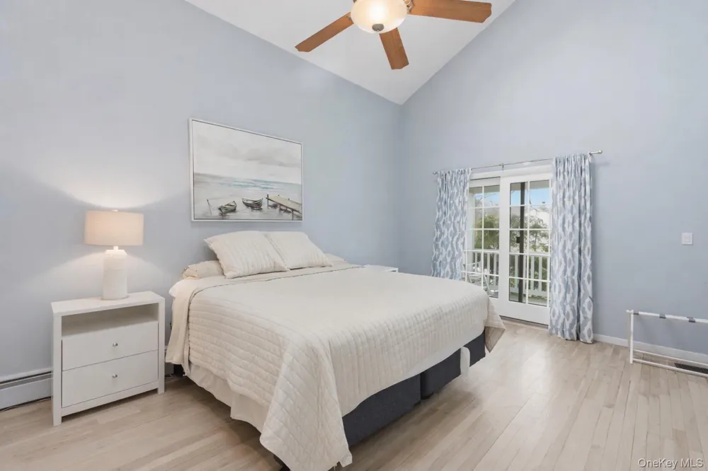 1 Canal Way Hampton Bays, NY 11946