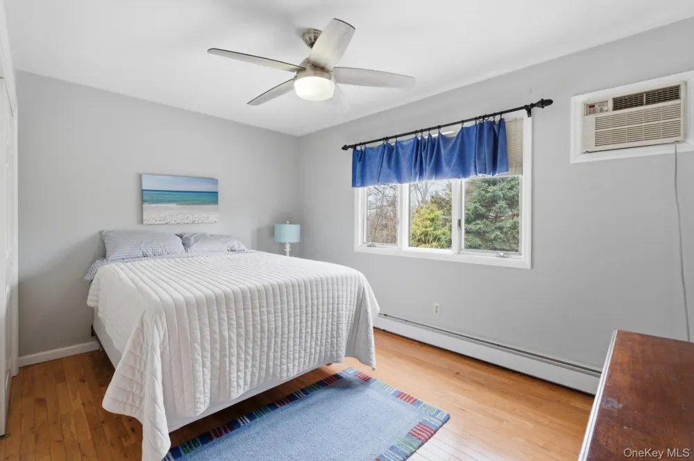1 Canal Way Hampton Bays, NY 11946
