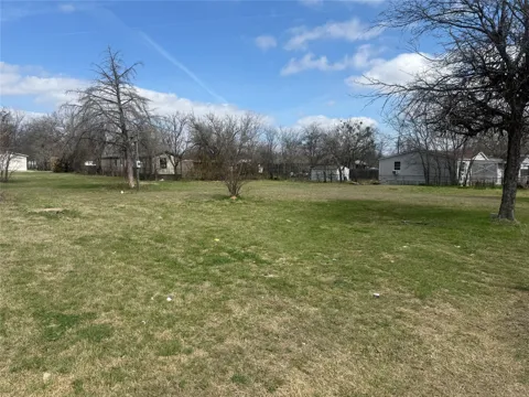 4700 Florida