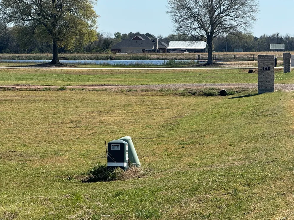 PR 33082 Sumner, TX 75486