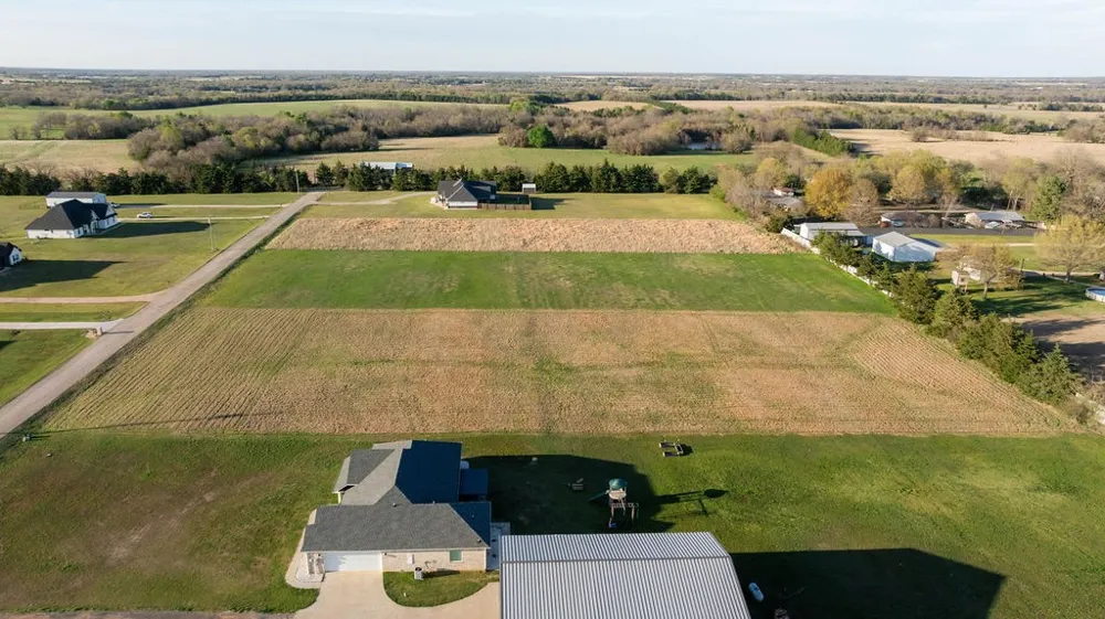 PR 33082 Sumner, TX 75486