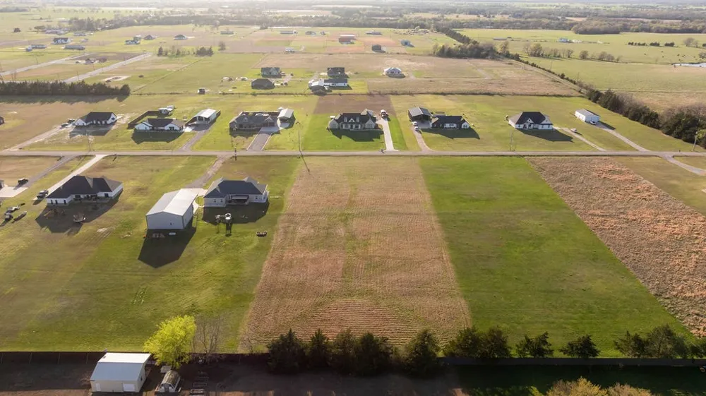 PR 33082 Sumner, TX 75486
