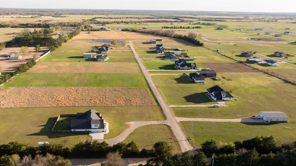 PR 33082 Sumner, TX 75486