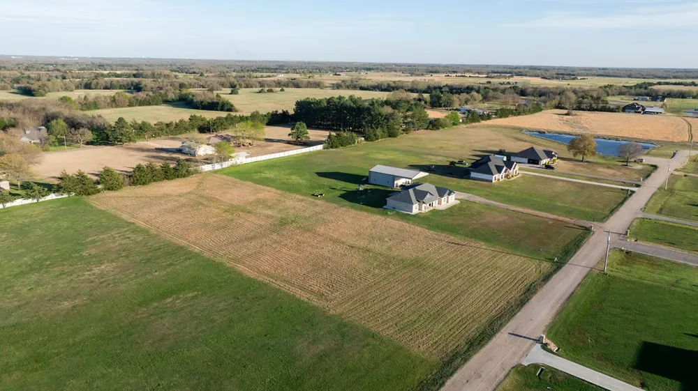 PR 33082 Sumner, TX 75486