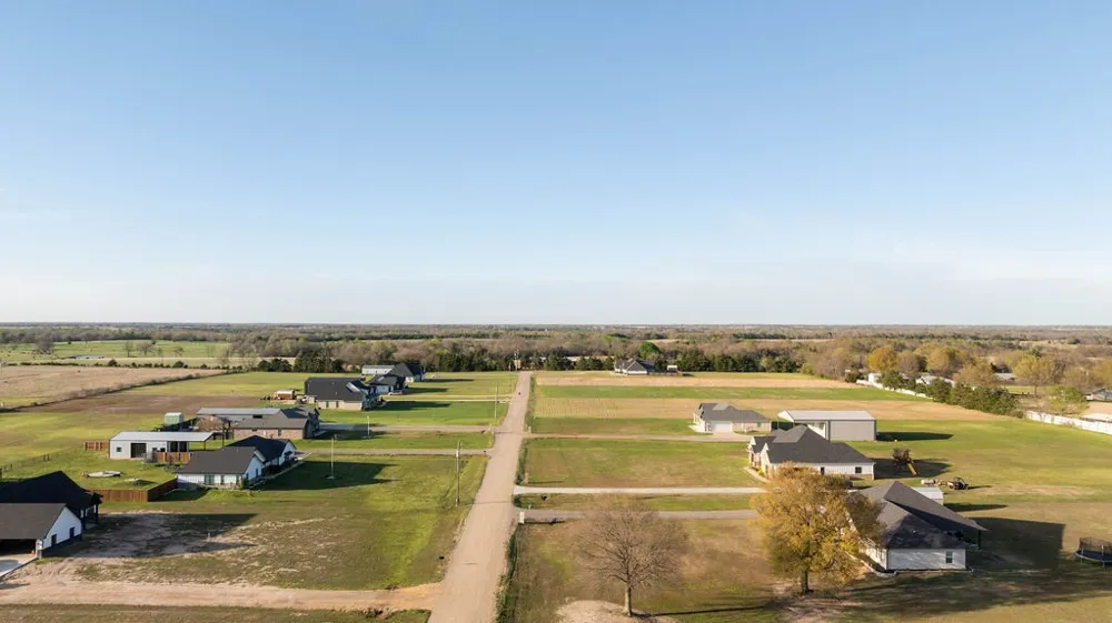 PR 33082 Sumner, TX 75486