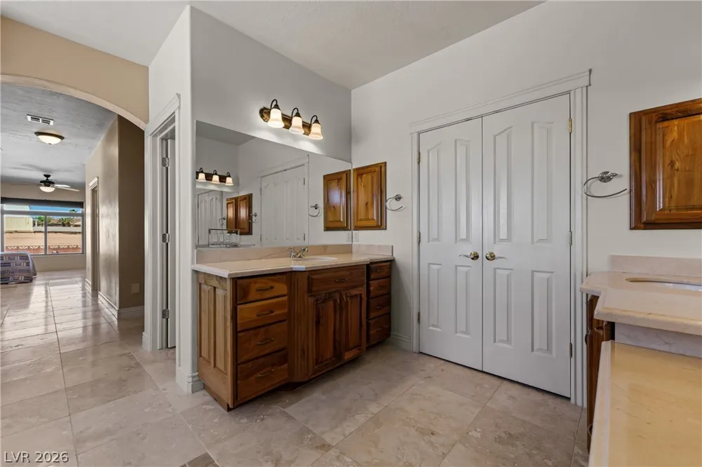 770 Arrow Avenue Overton, NV 89040