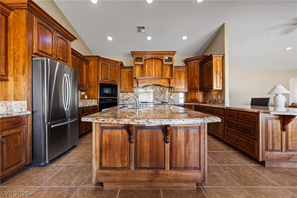 770 Arrow Avenue Overton, NV 89040