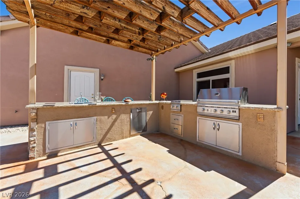 770 Arrow Avenue Overton, NV 89040