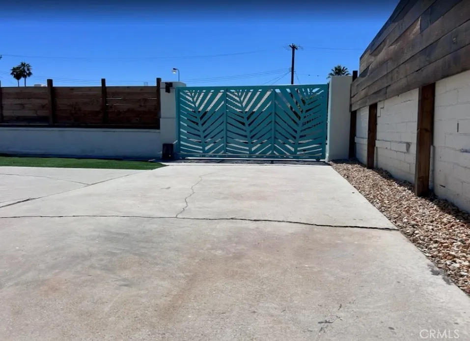 3940 E Calle San Antonio Palm Springs, CA 92264