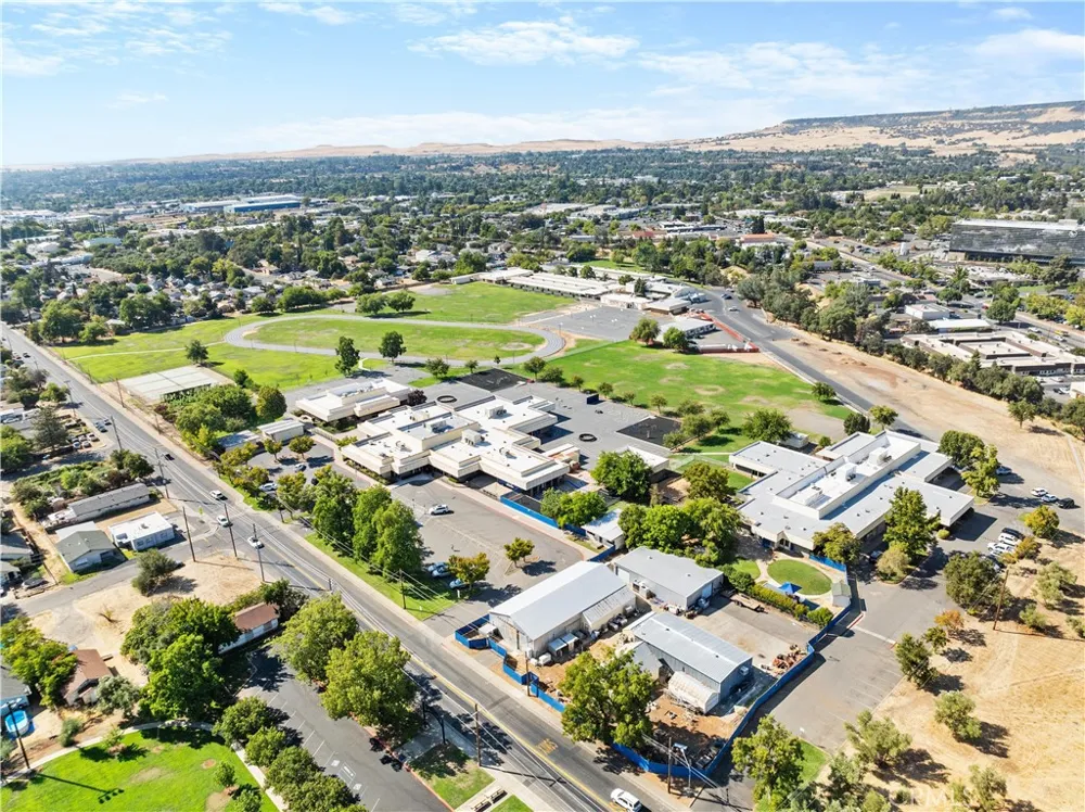 3142 Burlington Oroville, CA 95966