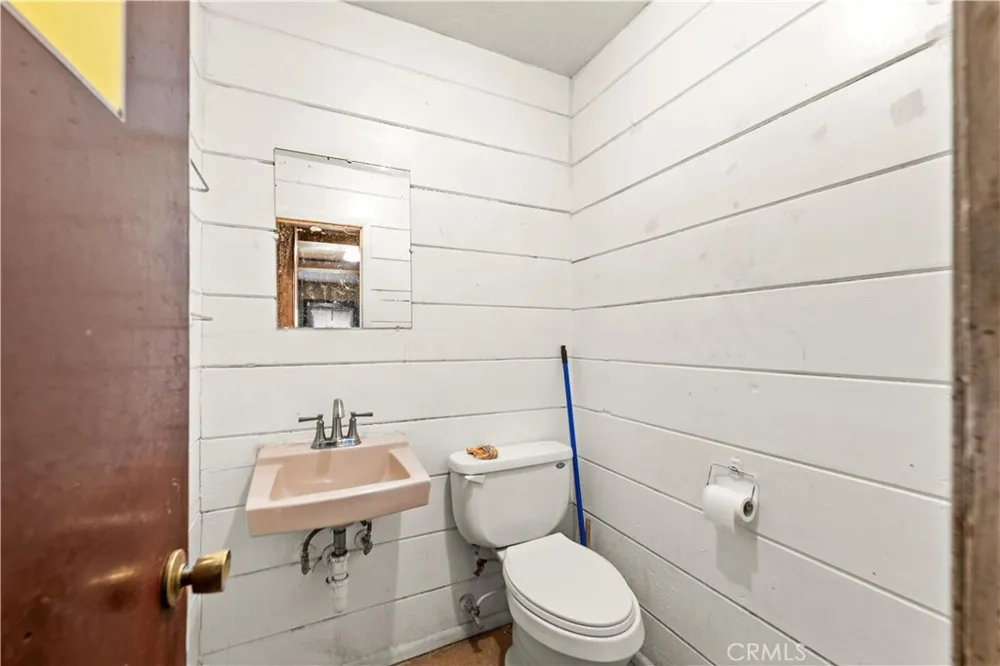 3142 Burlington Oroville, CA 95966
