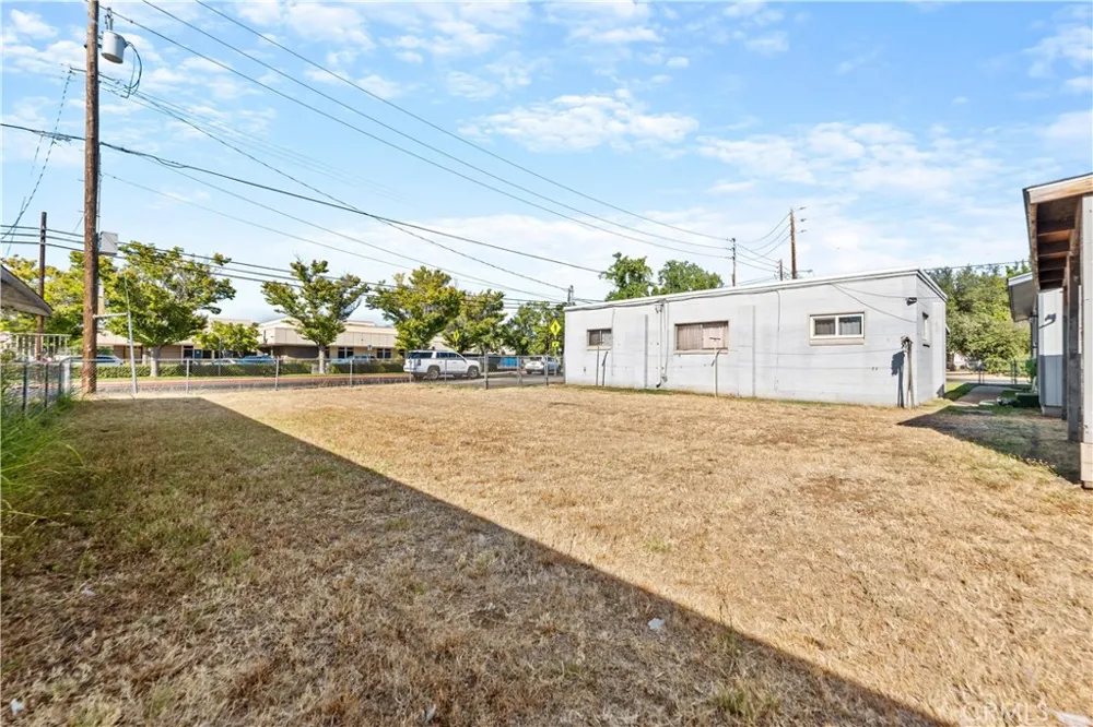 3142 Burlington Oroville, CA 95966