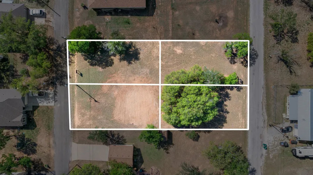 208 Norwood Drive Granite Shoals, TX 78654