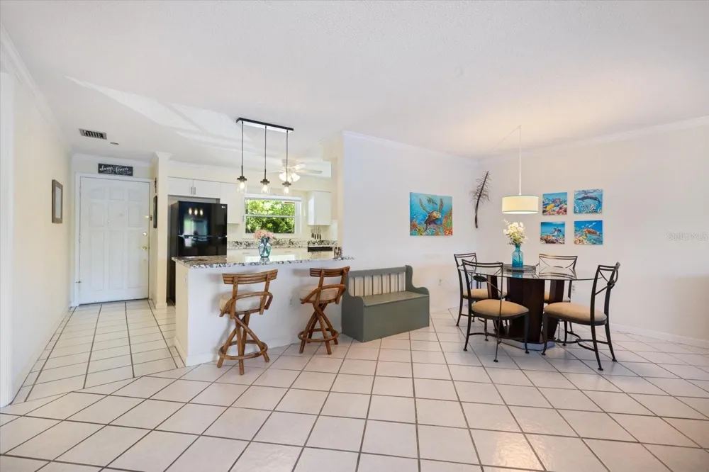 4522 NARRAGANSET TRAIL #84 Sarasota, FL 34233