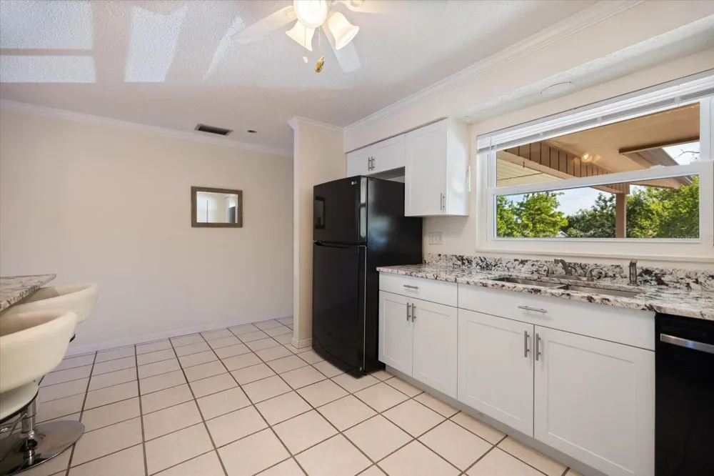 4522 NARRAGANSET TRAIL #84 Sarasota, FL 34233