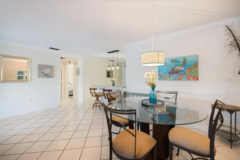 4522 NARRAGANSET TRAIL #84 Sarasota, FL 34233