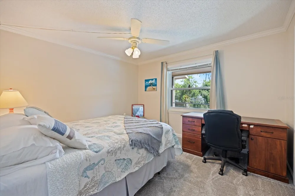 4522 NARRAGANSET TRAIL #84 Sarasota, FL 34233