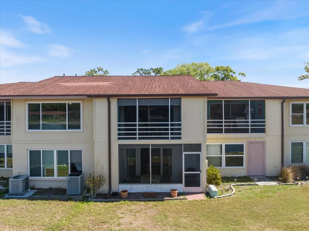 4522 NARRAGANSET TRAIL #84 Sarasota, FL 34233