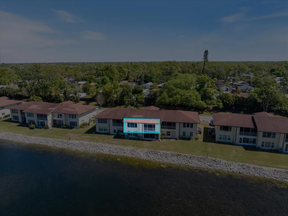 4522 NARRAGANSET TRAIL #84 Sarasota, FL 34233