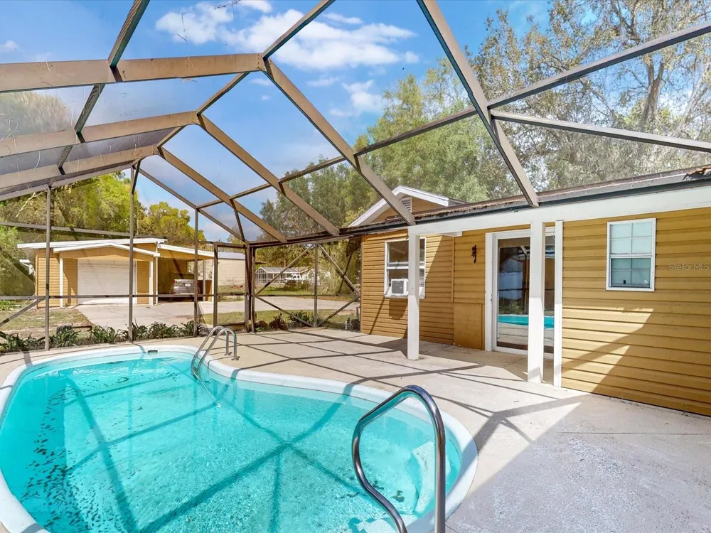 2017 MILLER BOULEVARD Fruitland Park, FL 34731