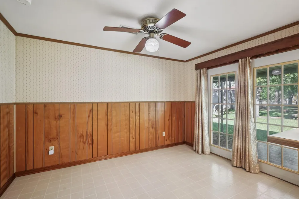 4733 Oleander Street Bacliff, TX 77518