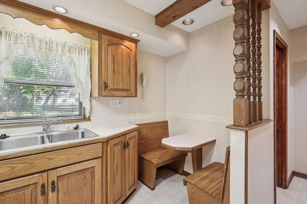 4733 Oleander Street Bacliff, TX 77518