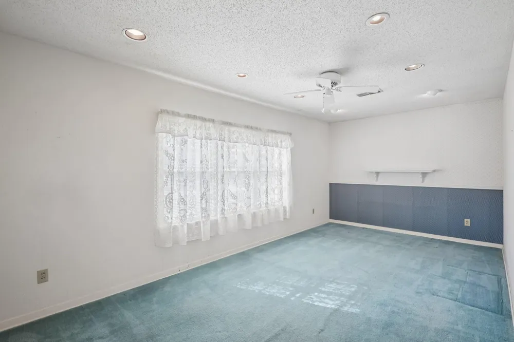 4733 Oleander Street Bacliff, TX 77518