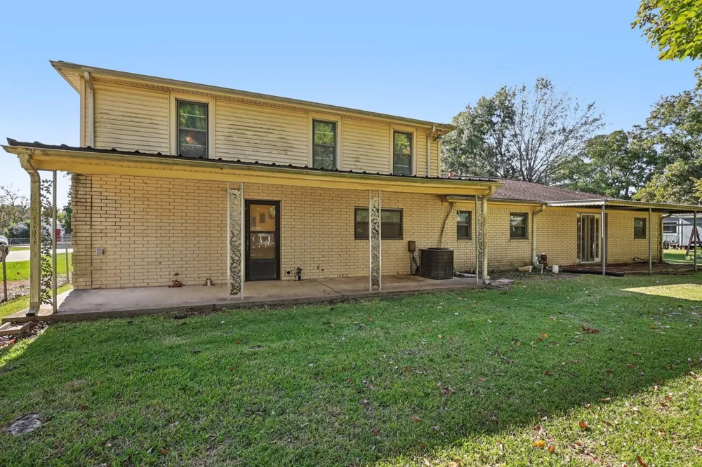 4733 Oleander Street Bacliff, TX 77518