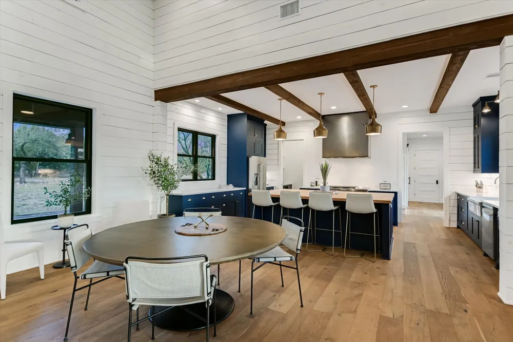 6434 MUSTANG VALLEY TRAIL Wimberley, TX 78676