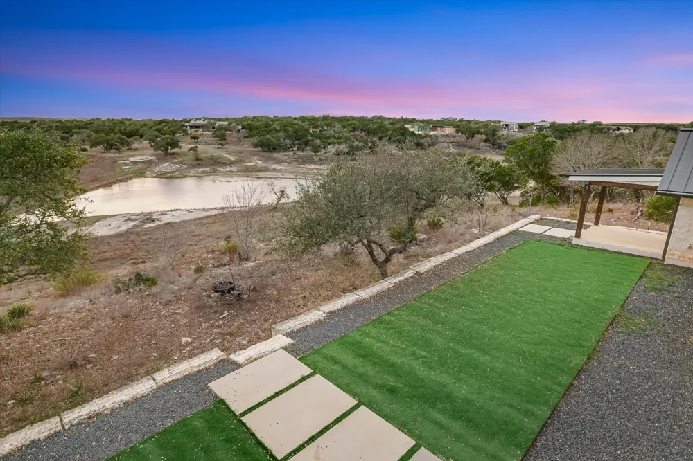 6434 MUSTANG VALLEY TRAIL Wimberley, TX 78676