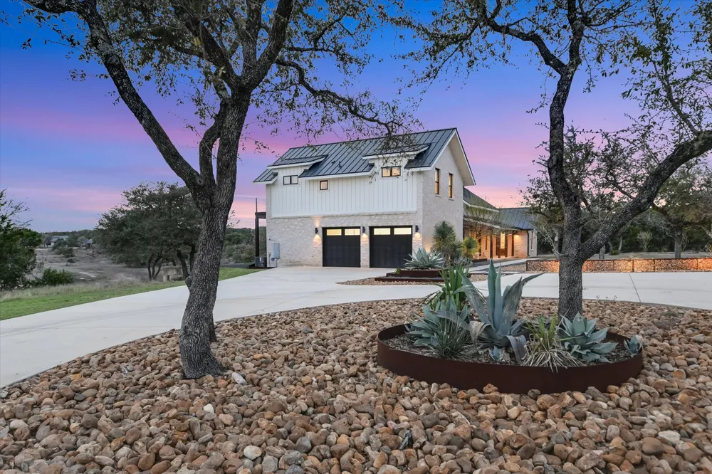6434 MUSTANG VALLEY TRAIL Wimberley, TX 78676