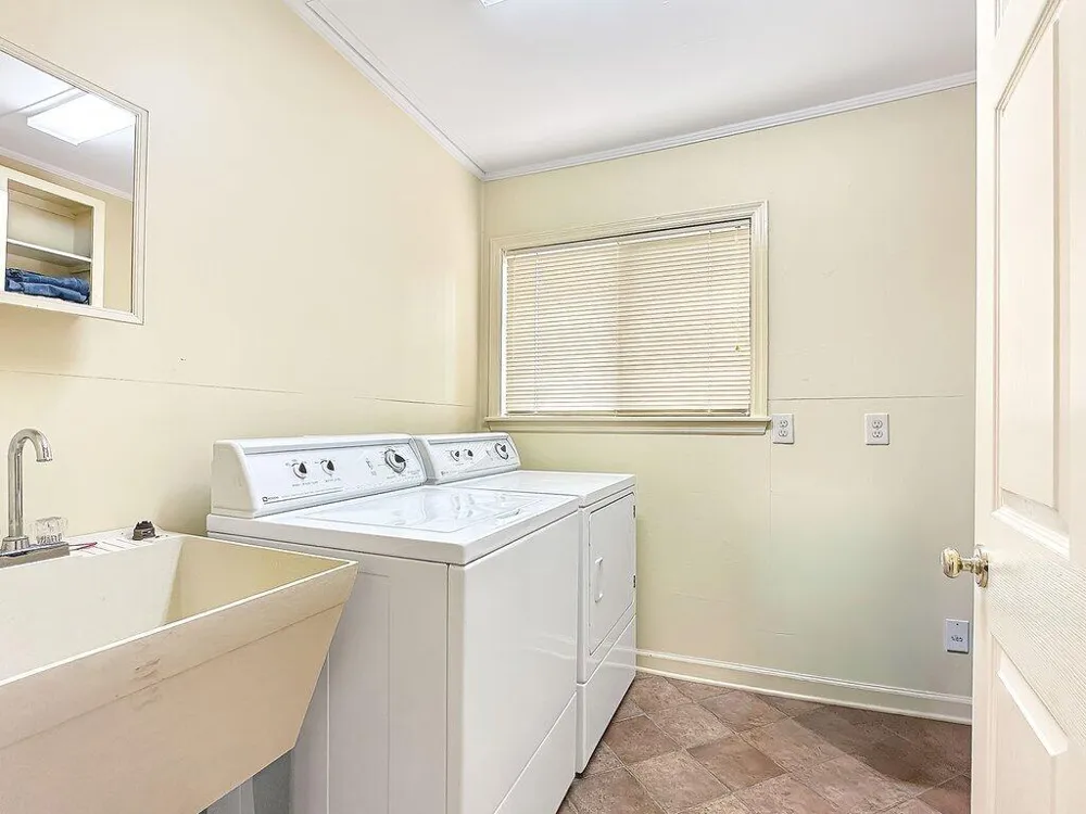 130 Apple Blossom Lane Summerville, GA 30747