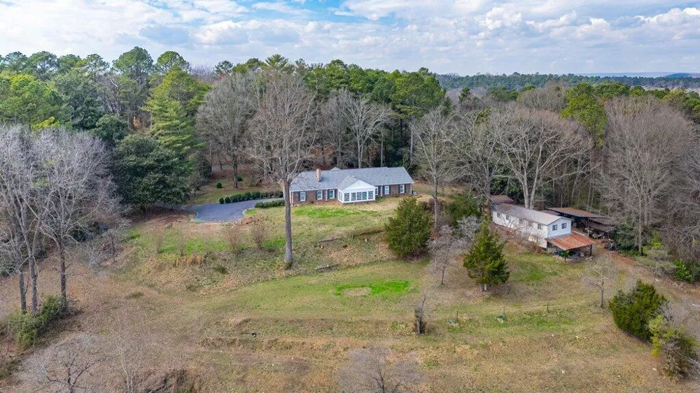 130 Apple Blossom Lane Summerville, GA 30747