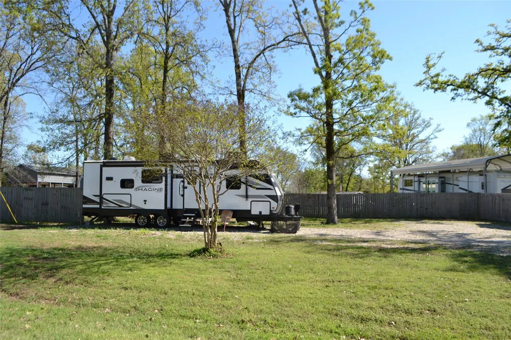 718 Indian Gap Quitman, TX 75783