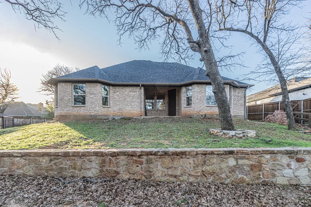 1617 sea breeze Court Azle, TX 76020