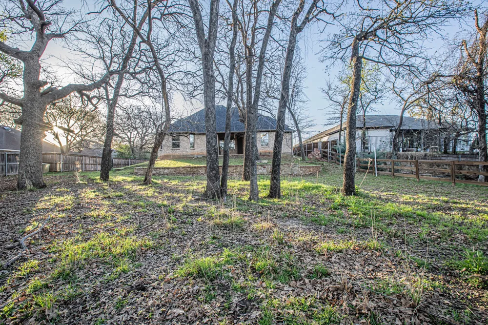 1617 sea breeze Court Azle, TX 76020