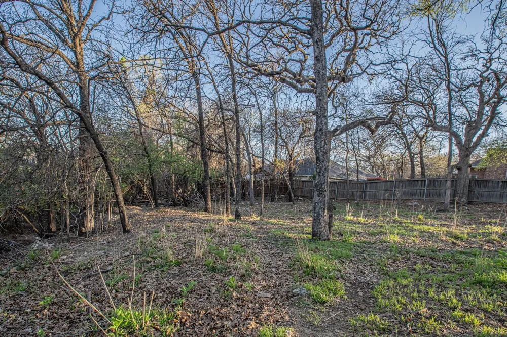 1617 sea breeze Court Azle, TX 76020