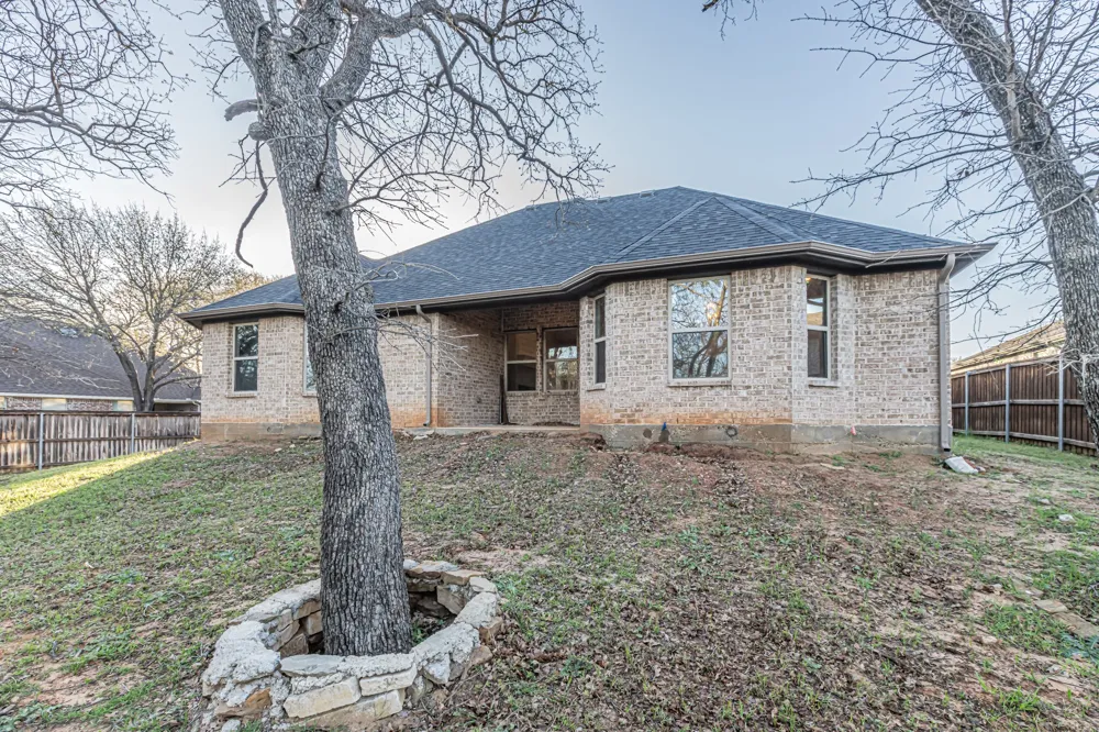 1617 sea breeze Court Azle, TX 76020