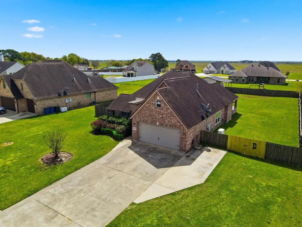 14815 Michelle Lane Beaumont, TX 77713