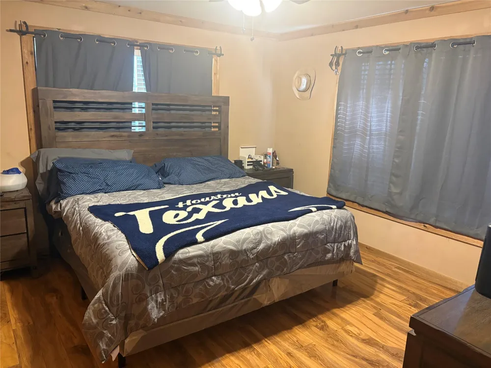 2291 Highway 71 Columbus, TX 78934