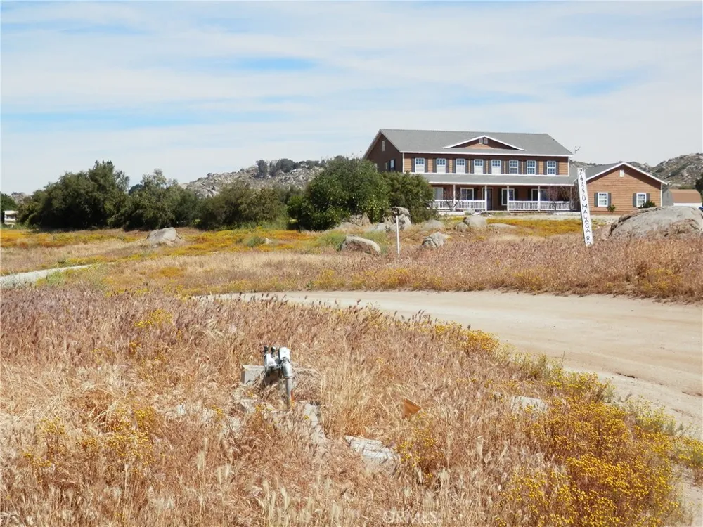 Gunther Rd./ Mountain Ave. Menifee, CA 92585