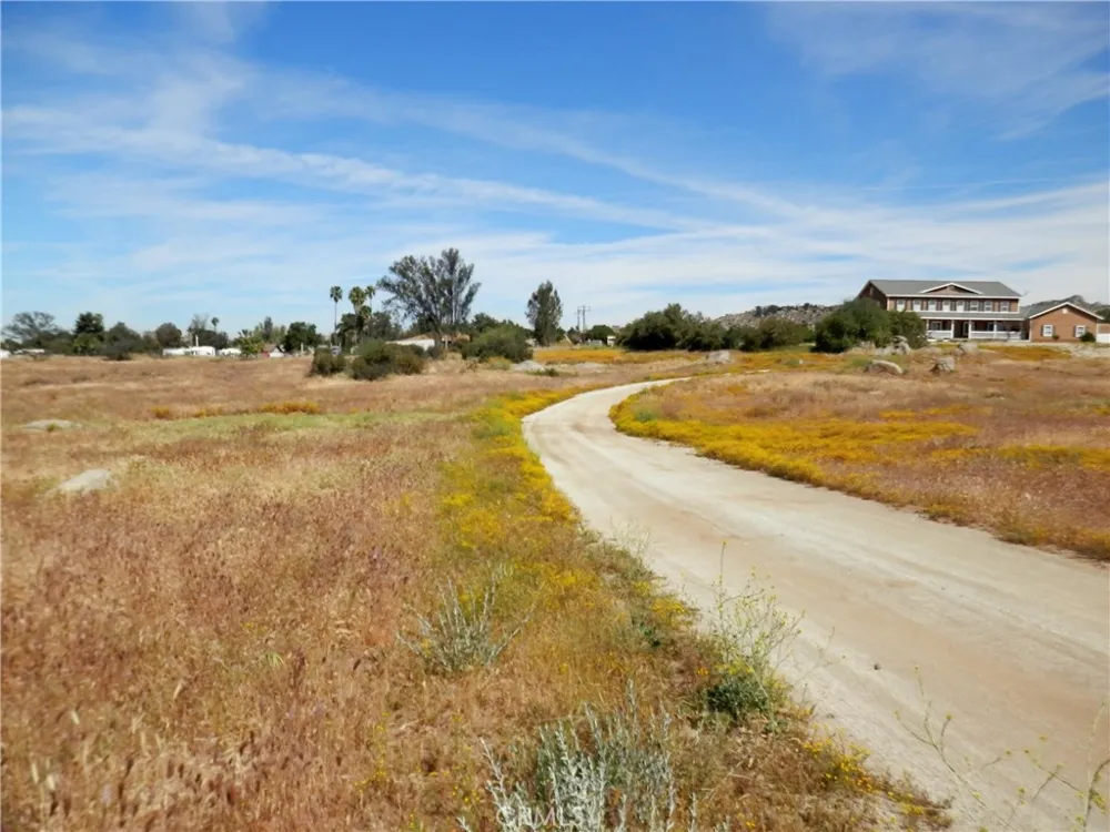 Gunther Rd./ Mountain Ave. Menifee, CA 92585