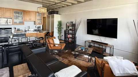 312 W 5th #1022
