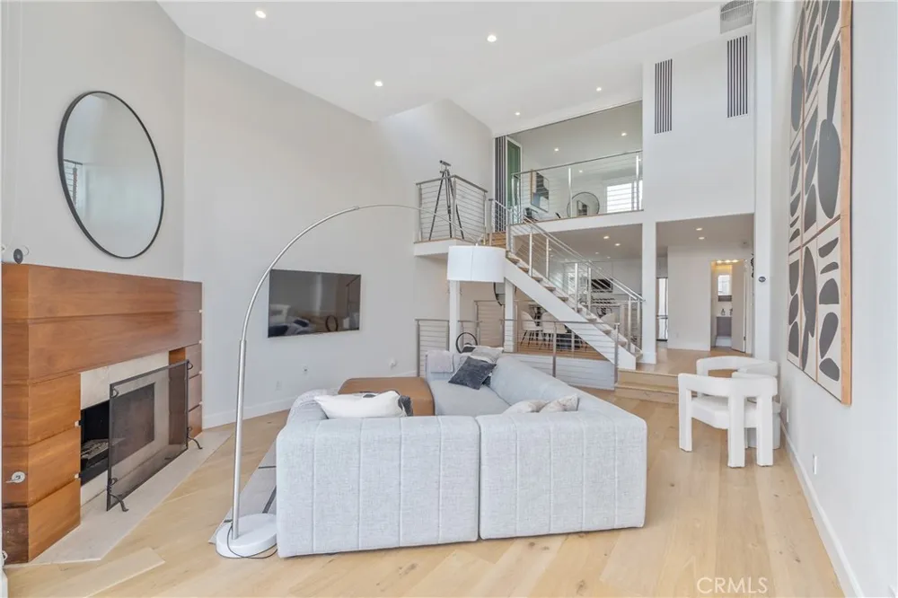 30 Reef #3 Marina del Rey, CA 90292