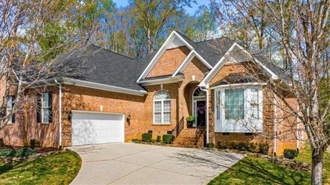 708 Croswell Court