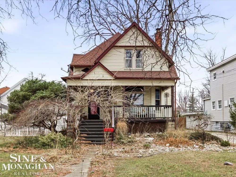1713 St Clair River Drive Algonac City, MI 48001