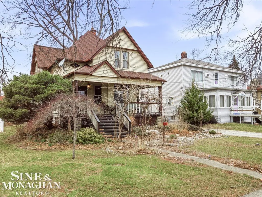 1713 St Clair River Drive Algonac City, MI 48001