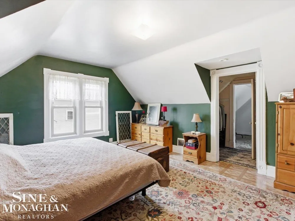 1713 St Clair River Drive Algonac City, MI 48001