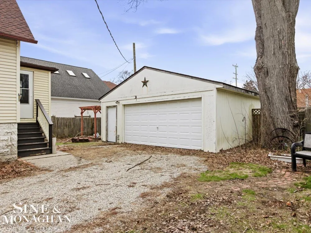 1713 St Clair River Drive Algonac City, MI 48001